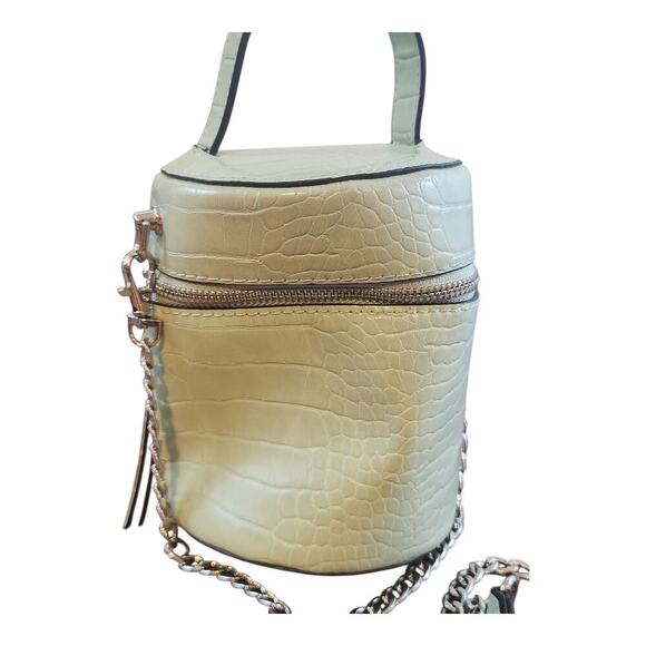 Expressions NYC purse crossbody barrel bucket bag green crocodile embossed - Picture 9 of 16